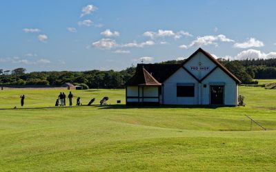 Pourquoi organiser un team building sportif sur un parcours de golf ?